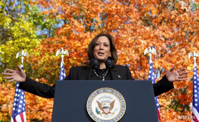 Eleições nos EUA: Kamala Harris se apoia no entusiasmo dos eleitores negros
