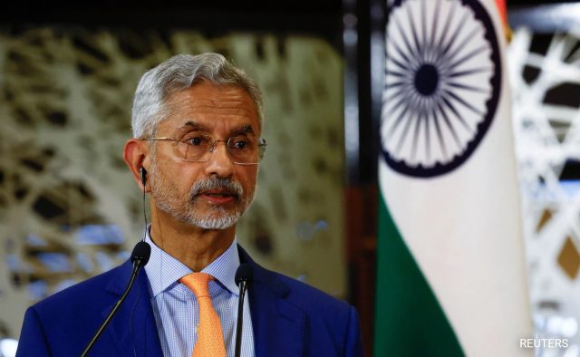 O líder do partido de Imran Khan “convida” S Jaishankar para participar de protestos em Pak
