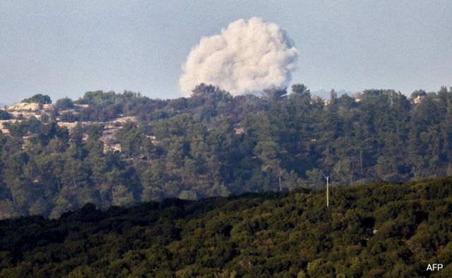 Guerra Israel-Hezbollah: Aldeões 'presos' no fogo cruzado do sul do Líbano
