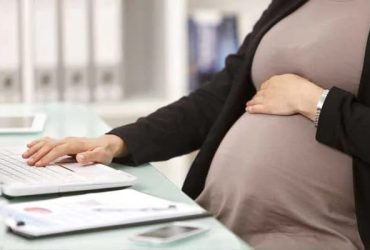 Chinese Woman's Illegal Surrogacy Case Sparks Debate Online