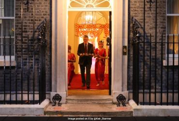 Meat, Alcohol At Diwali Party Hosted By UK PM Offends British Hindus