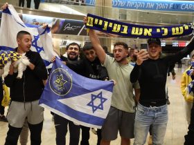 Israeli Football Fans Return Home After "Frightening" Amsterdam Violence