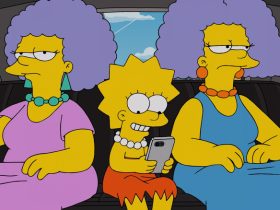 Lisa looking at her phone while Patty and Selma look away annoyed in The Simpsons