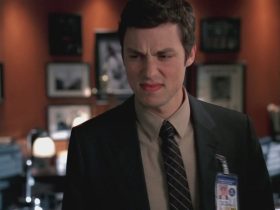 John Francis Daley as Sweets in Bones