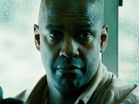 Denzel Washington as as Frank Barnes in Unstoppable